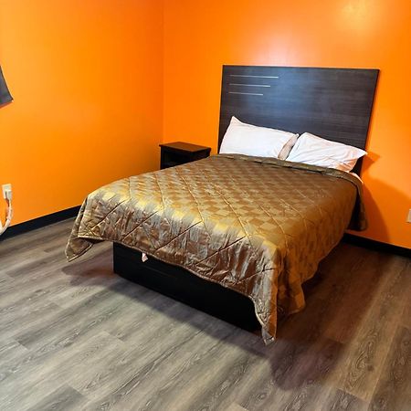 Budget Inn Decatur Priceville Exteriör bild