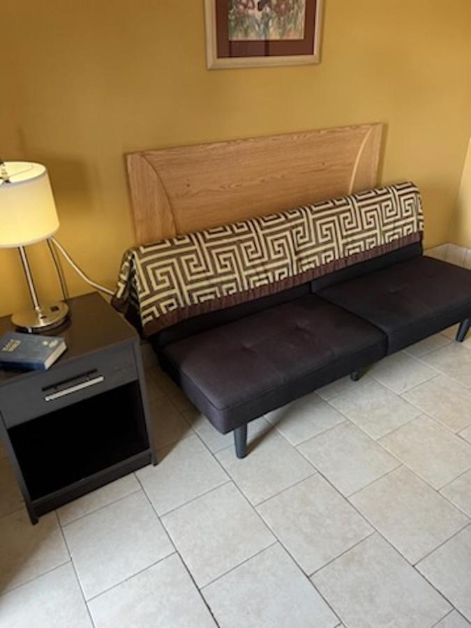 Budget Inn Decatur Priceville Exteriör bild